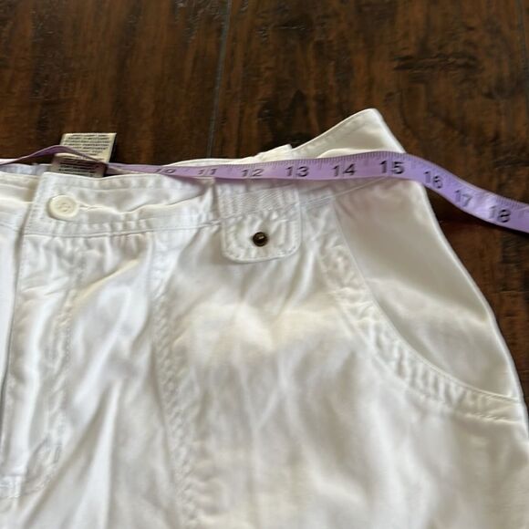 Caribbean Joe Woman let go White Cropped Pants size 10 In GUC - Picture 5 of 7